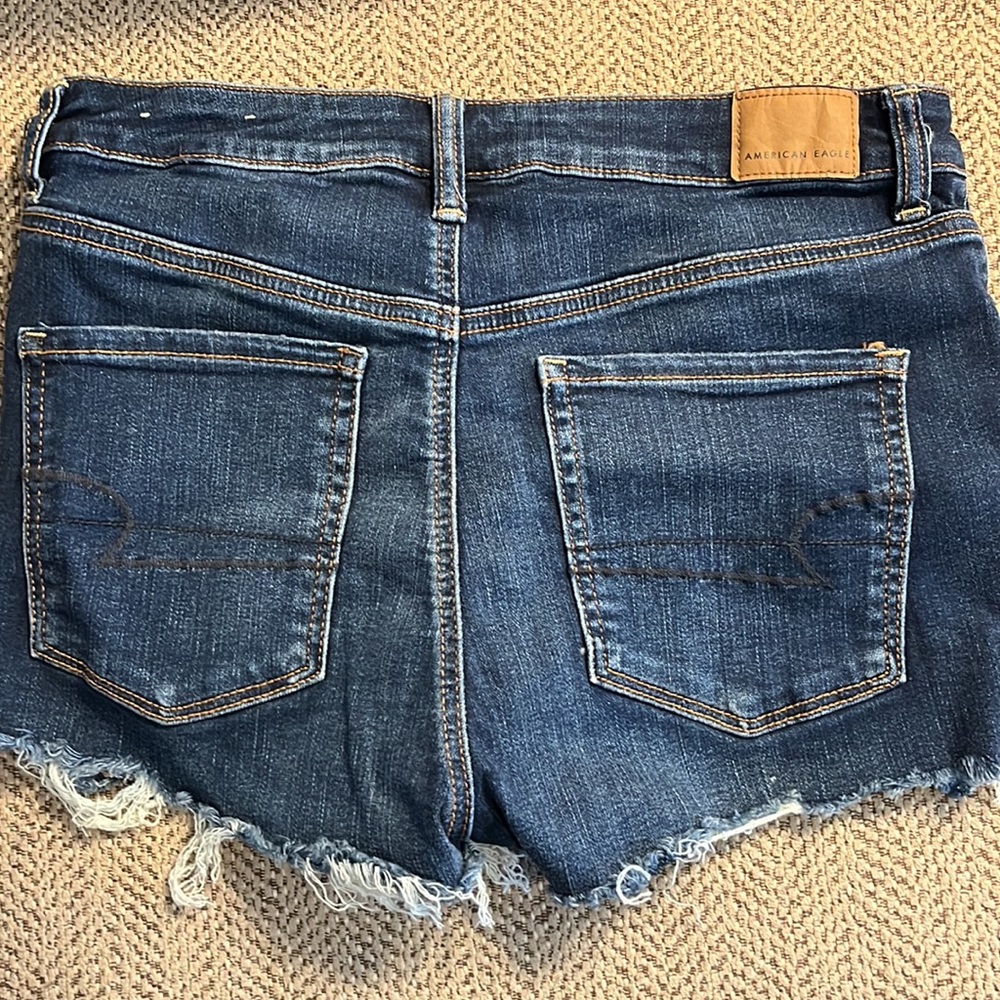 American Eagle Super Hi- Rise Shortie - Size 8 - Super Stretch - Picture 4 of 4